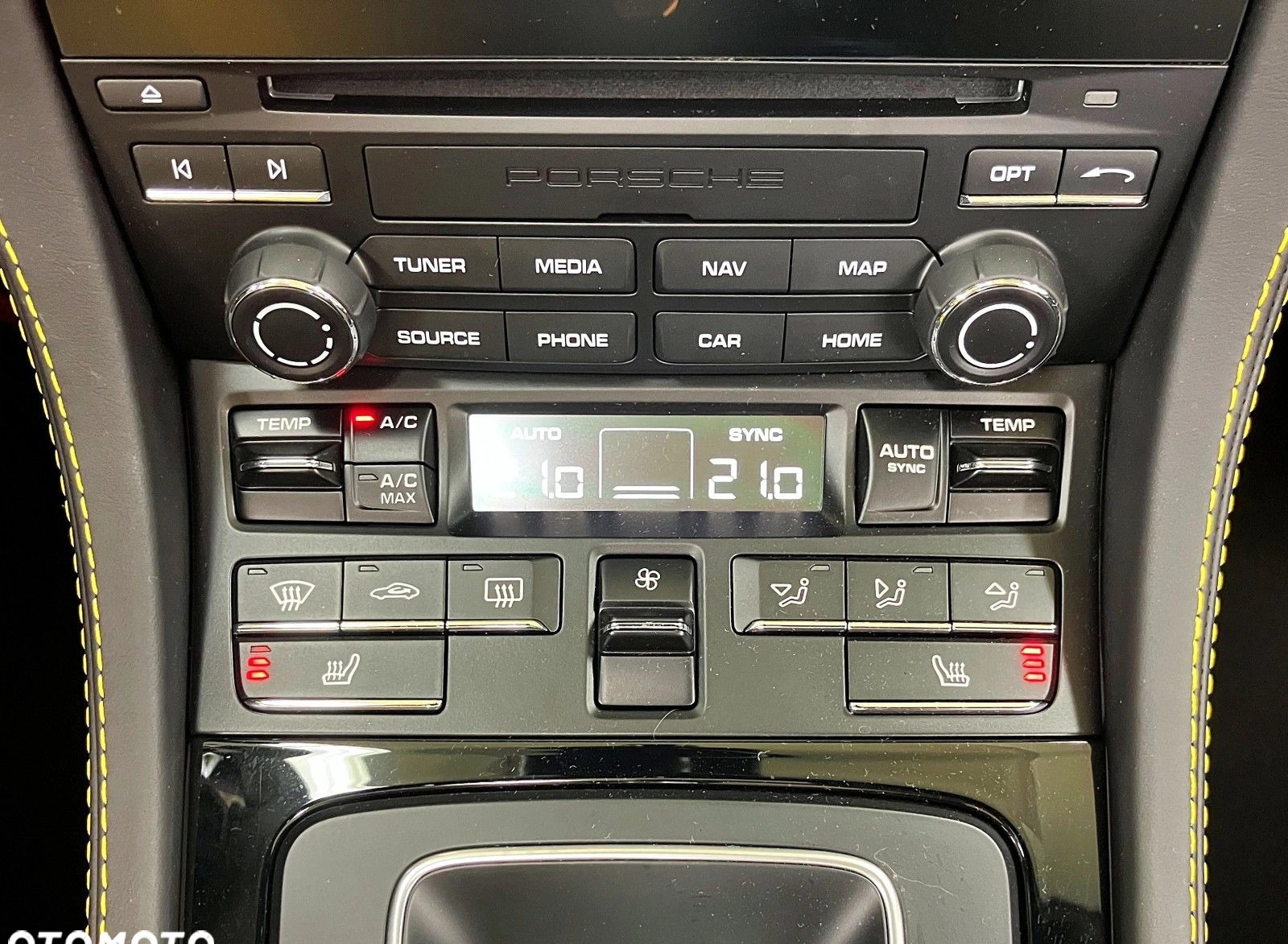 Porsche 718 Boxster cena 399000 przebieg: 4332, rok produkcji 2023 z Dąbrowa Tarnowska małe 781